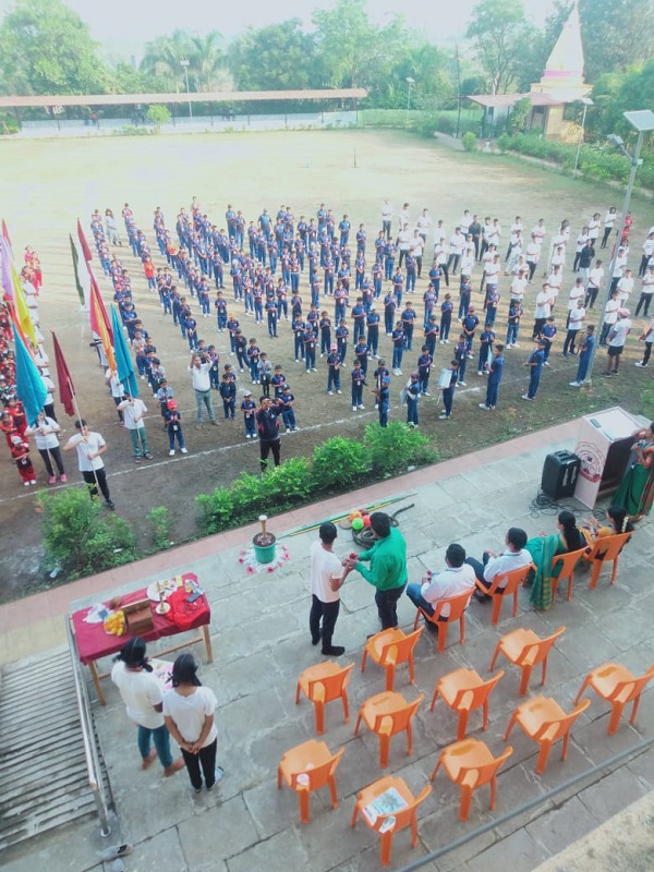 School & Evnets